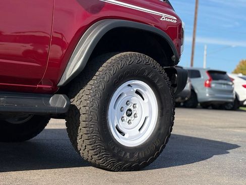 Used 2025 Ford Bronco Heritage Edition AWD/4WD image 45
