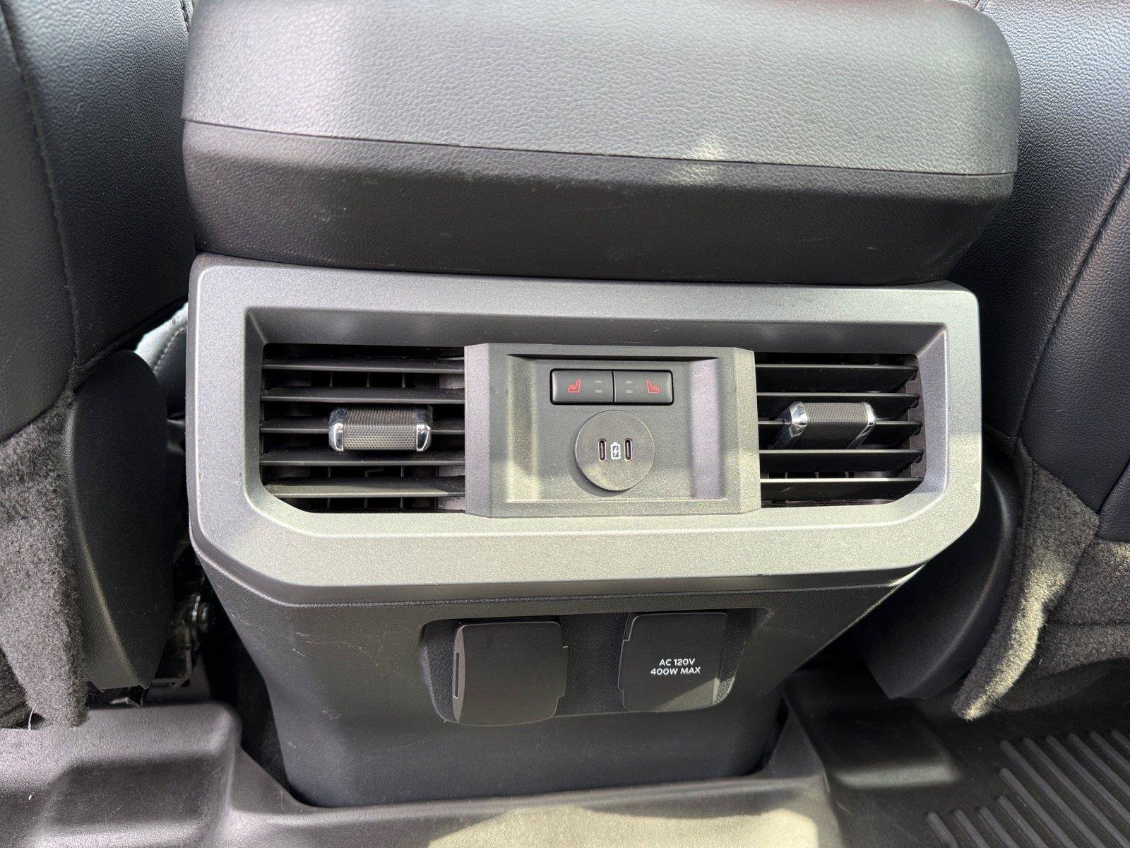 Used 2024 Ford F250 Lariat w/ Lariat Ultimate Package AWD/4WD image 22