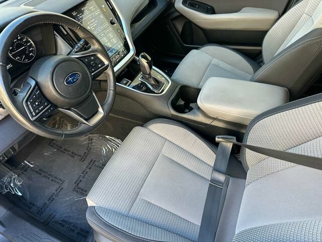 Used 2024 Subaru Outback Premium AWD/4WD image 10