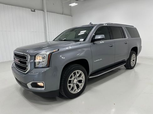 Used 2019 GMC Yukon XL Denali w/ Open Road Package image 1