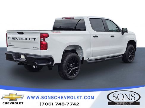 New 2026 Chevrolet Silverado 1500 Custom Trail Boss w/ Turbomax Blackout Package image 5