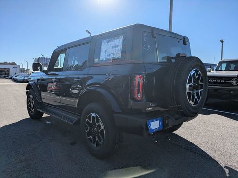 New 2025 Ford Bronco Outer Banks image 6