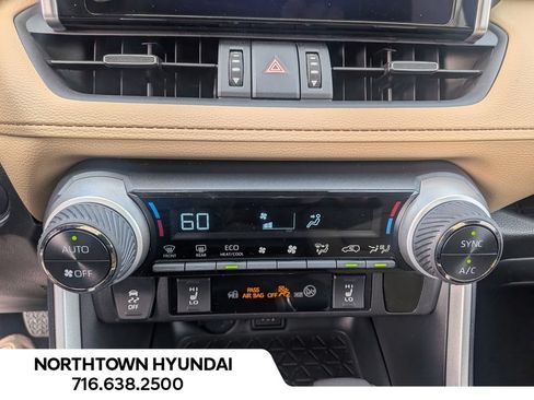 Used 2025 Toyota RAV4 XLE Premium w/ Weather Package AWD/4WD image 17