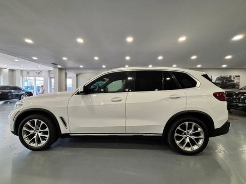 Used 2019 BMW X5 xDrive40i w/ Convenience Package AWD/4WD image 4