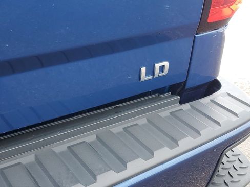 Used 2019 Chevrolet Silverado 1500 LT w/ All Star Edition image 30