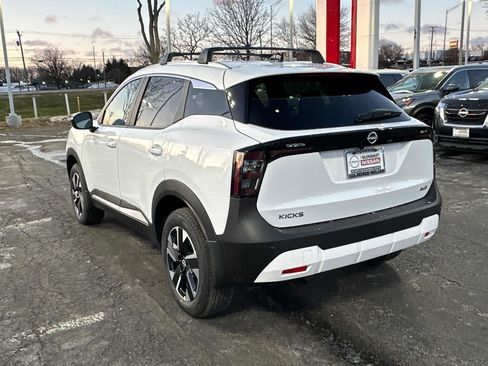 New 2026 Nissan Kicks SV w/ Cold Weather Package image 6