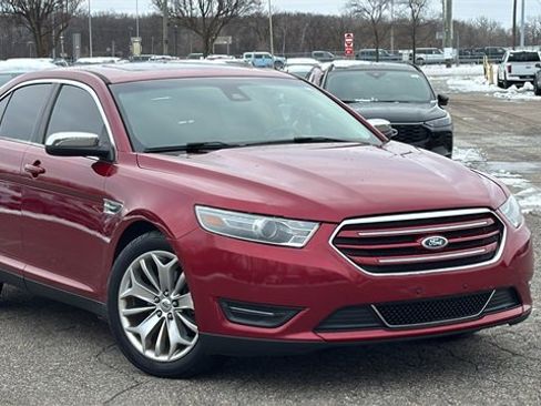 Used 2014 Ford Taurus Limited w/ Equipment Group 301A image 2