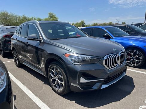 Used 2020 BMW X1 xDrive28i w/ Convenience Package AWD/4WD image 3
