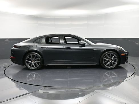 New 2026 Porsche Panamera 4 image 9