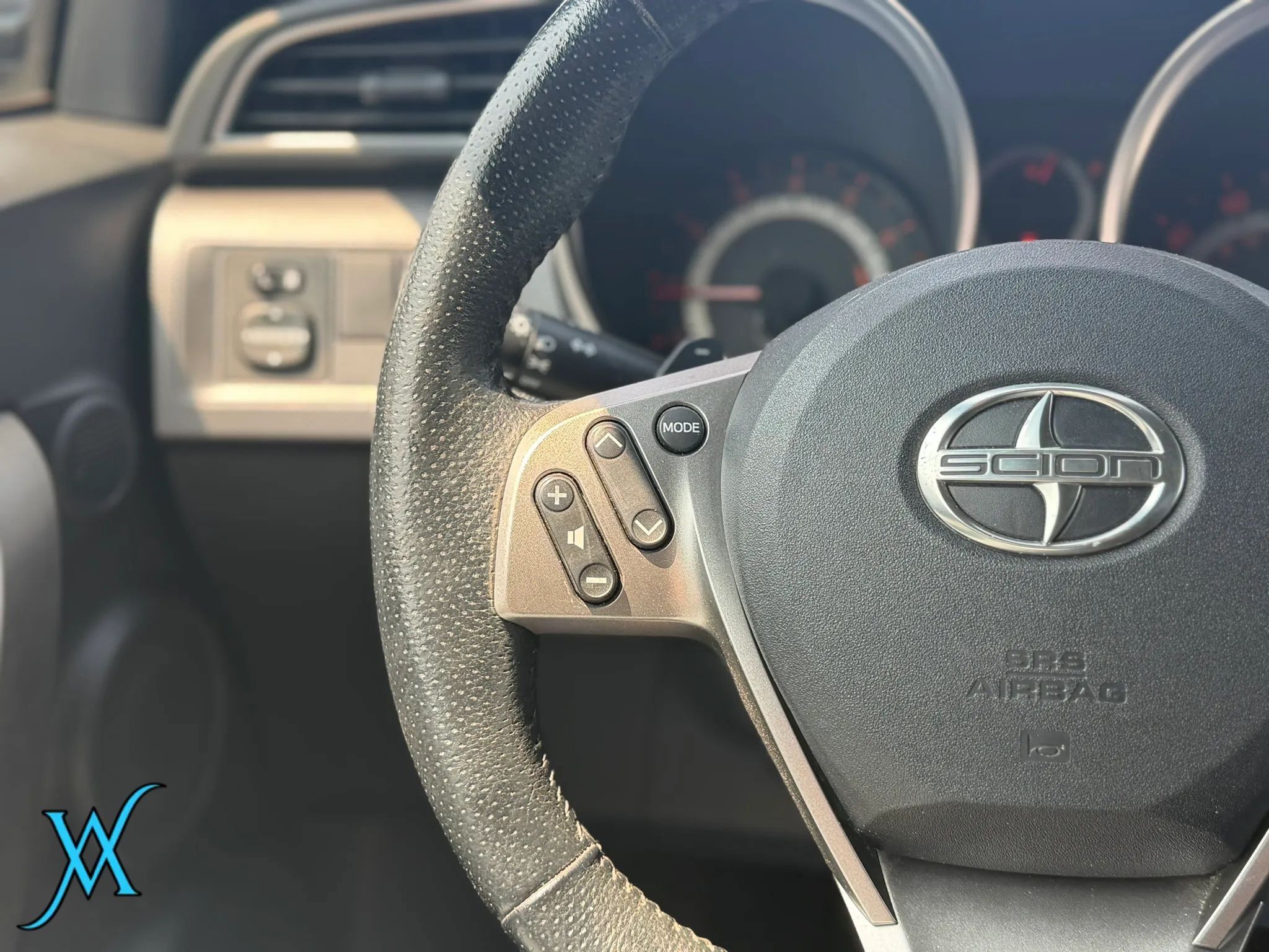 Used 2016 Scion tC FWD image 25