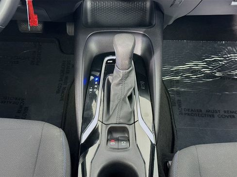 Used 2022 Toyota Corolla SE image 37