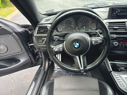 Used 2015 BMW M4 Coupe RWD image 11