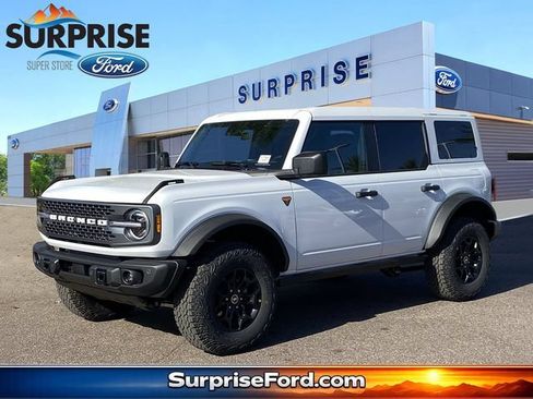 New 2026 Ford Bronco Badlands AWD/4WD image 1