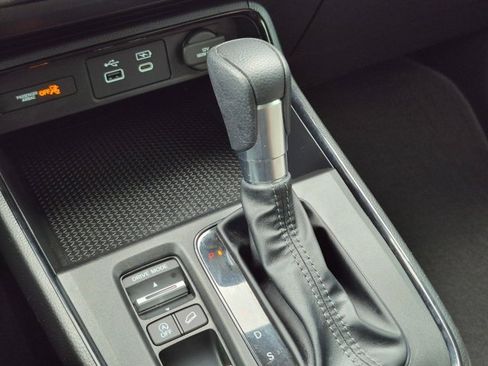 Used 2023 Honda CR-V EX image 12