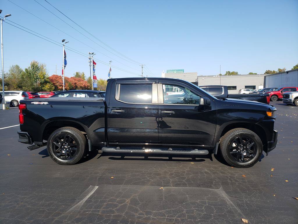 Used 2021 Chevrolet Silverado 1500 Custom w/ Rally Edition AWD/4WD image 4