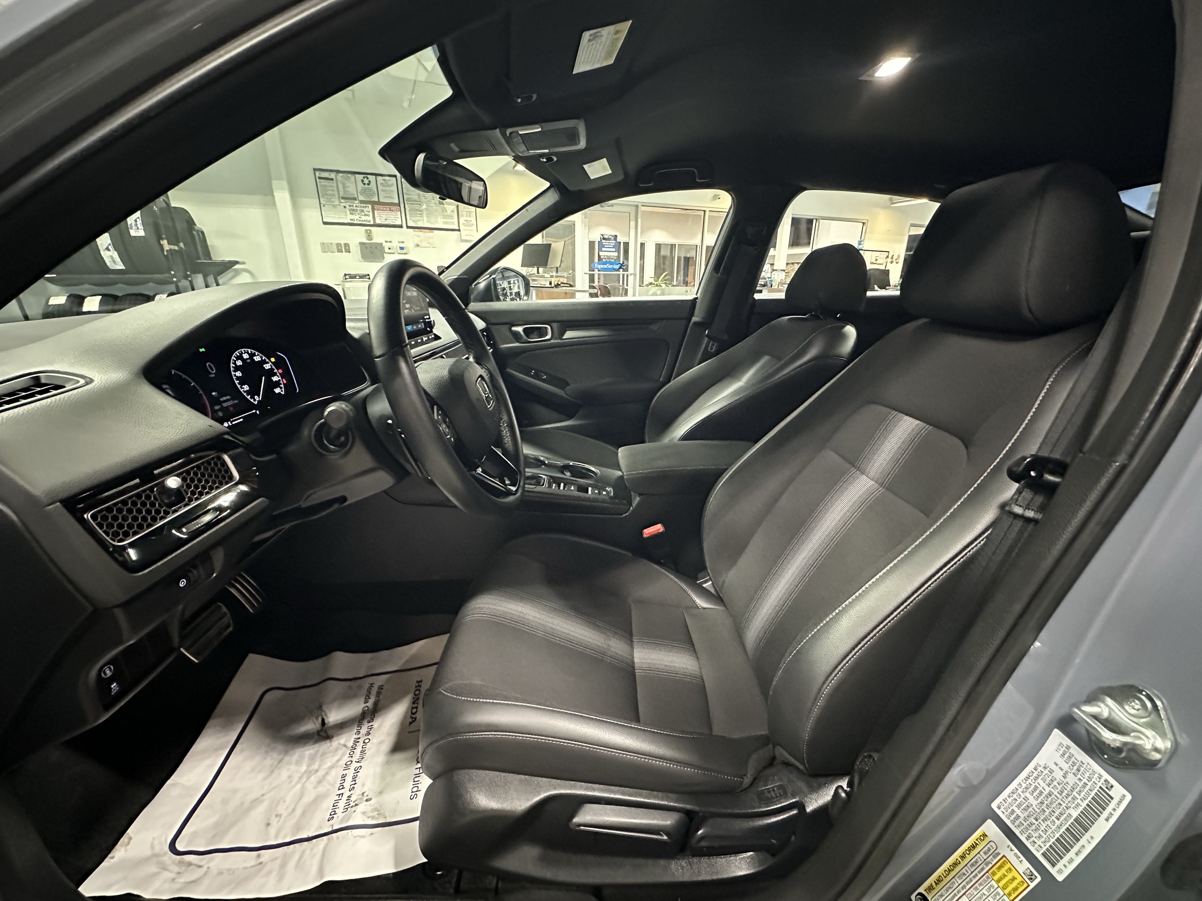 Used 2024 Honda Civic Sport image 8