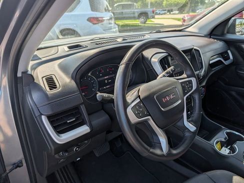 Used 2021 GMC Terrain SLT FWD image 12