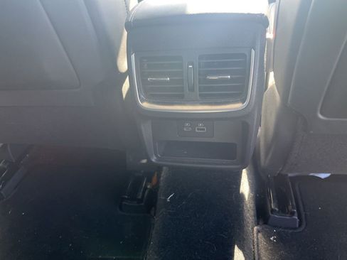 Used 2022 INFINITI QX50 Luxe image 9