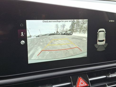 New 2026 Kia Niro EX image 18