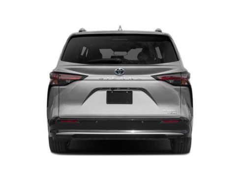 Certified 2023 Toyota Sienna Platinum AWD/4WD image 5