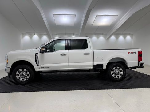 New 2026 Ford F350 Lariat w/ Chrome Package AWD/4WD image 4