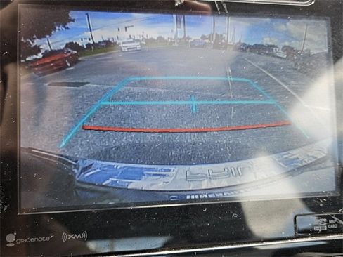 Used 2017 Toyota Prius Three w/ Advanced Technology Package image 9