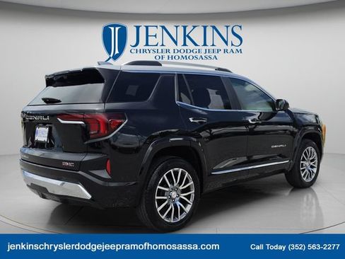 Used 2026 GMC Terrain Denali AWD/4WD image 5