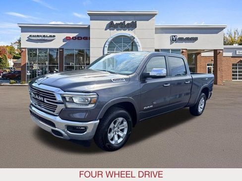Used 2022 RAM 1500 Laramie AWD/4WD image 4