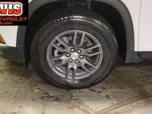Used 2025 GMC Acadia Elevation AWD/4WD image 19