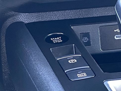 Certified 2026 Nissan Kicks SV FWD image 22