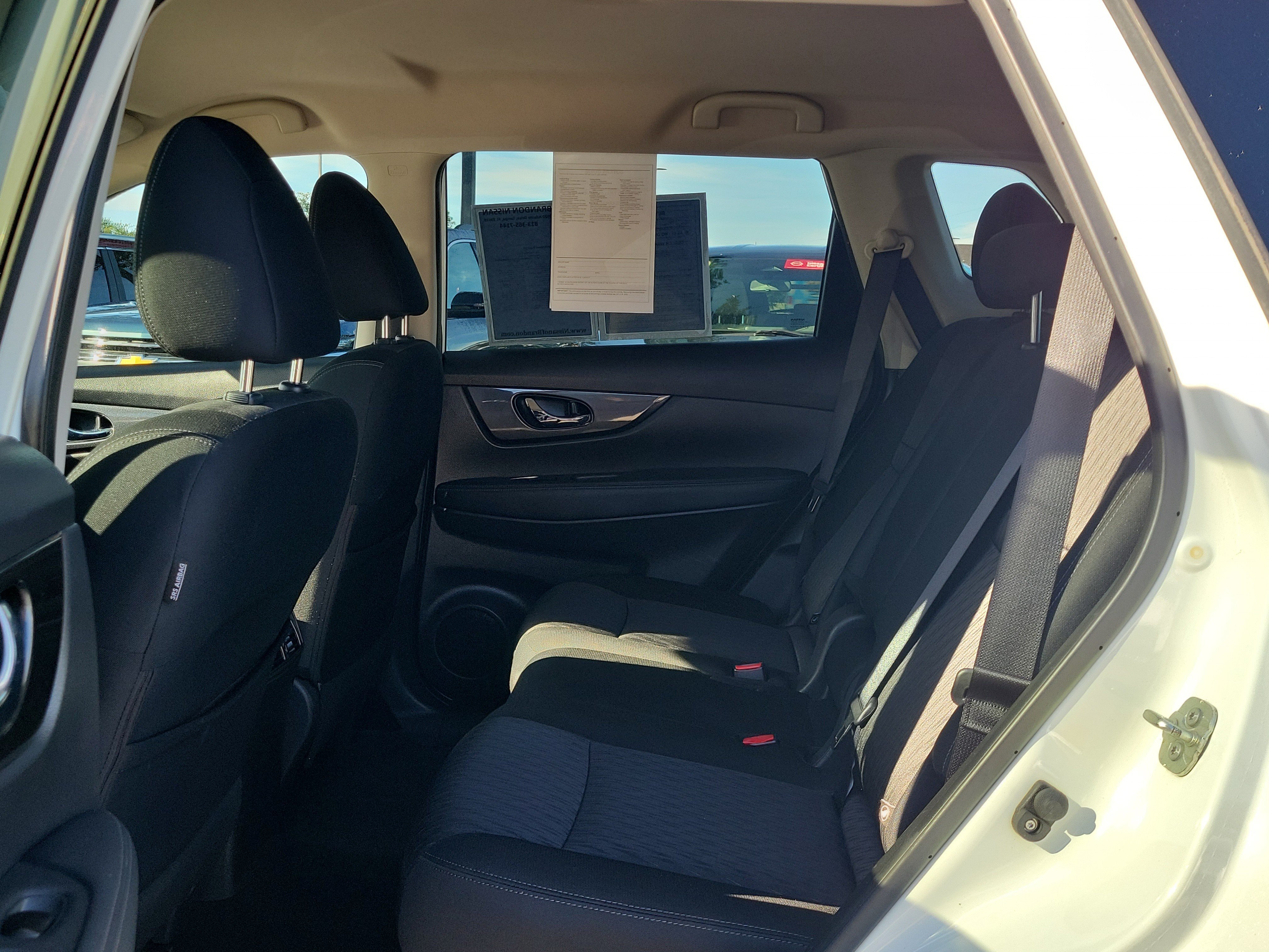 Used 2019 Nissan Rogue SV FWD image 13
