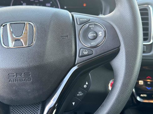 Used 2022 Honda HR-V EX image 27