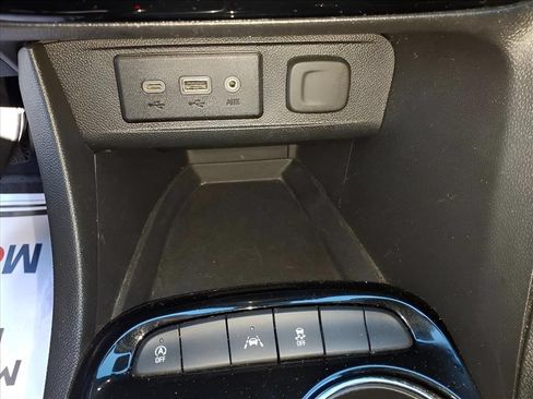 Used 2023 Buick Encore GX Preferred FWD image 12