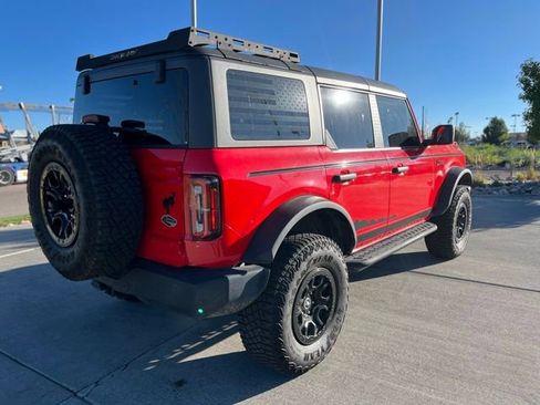 Used 2022 Ford Bronco Wildtrak image 10