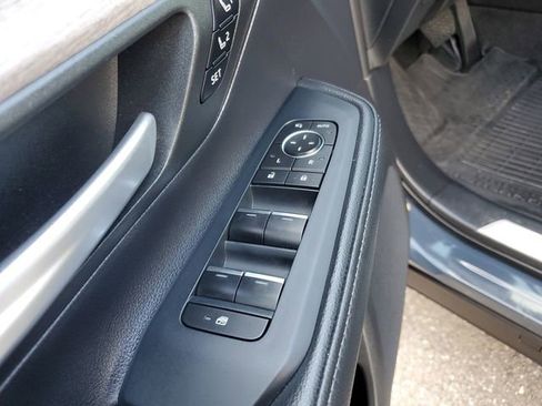 Used 2024 Toyota Grand Highlander Platinum image 18