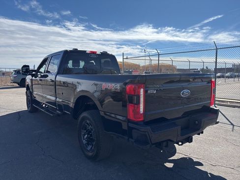 Used 2023 Ford F350 Lariat w/ Sport Appearance Package image 6