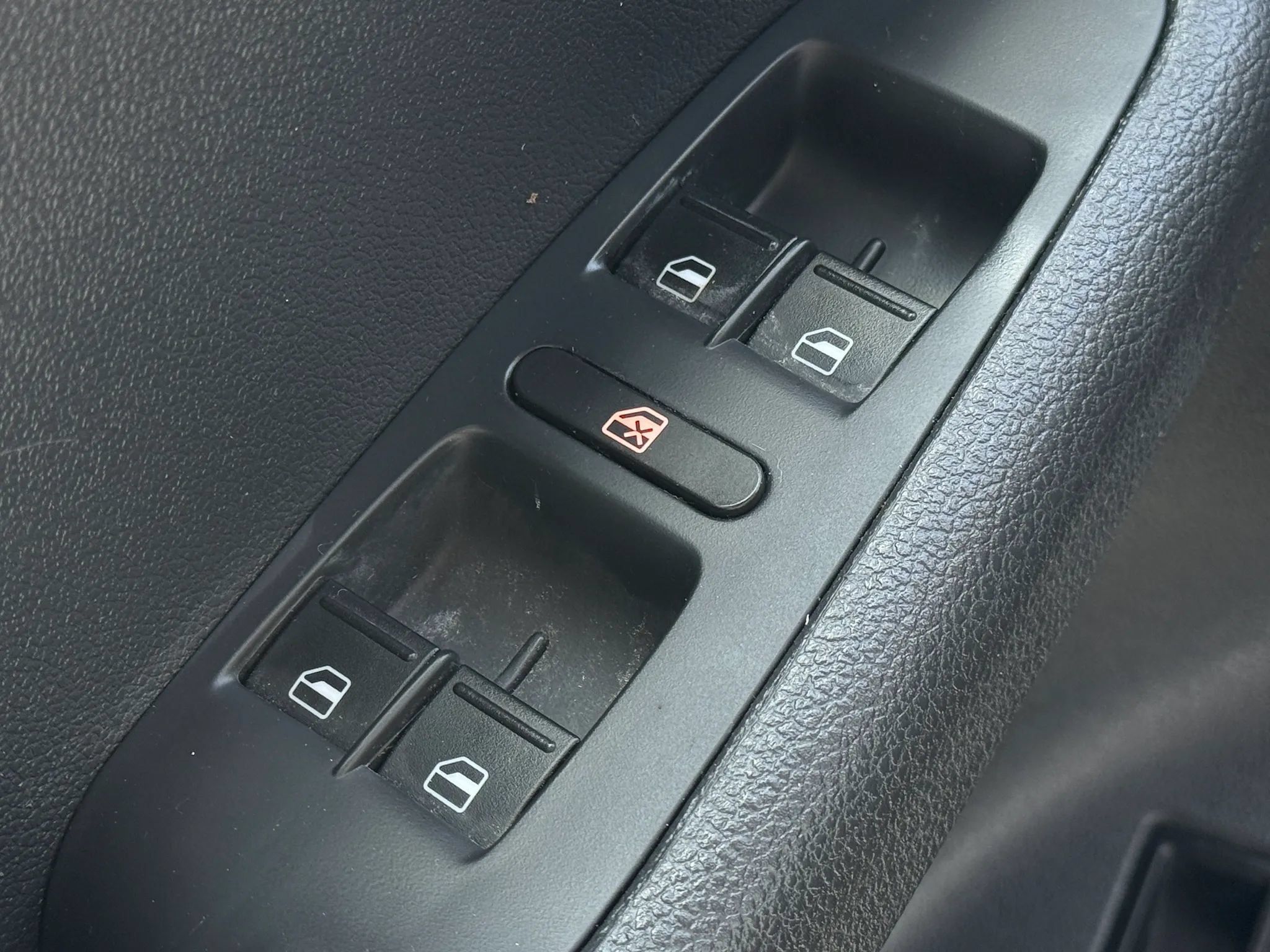 Used 2016 Volkswagen Jetta S FWD image 23