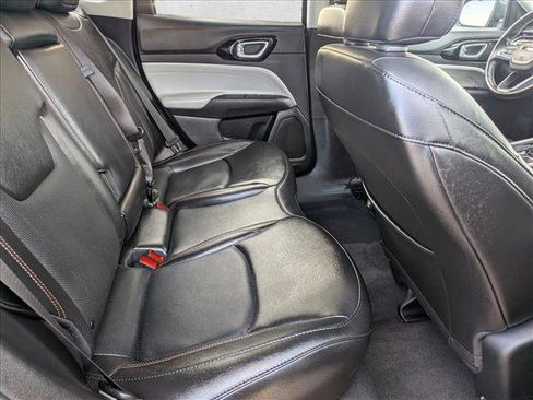 Used 2022 Jeep Compass Limited image 19