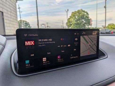 Used 2022 Acura MDX SH-AWD w/ Technology Package image 18
