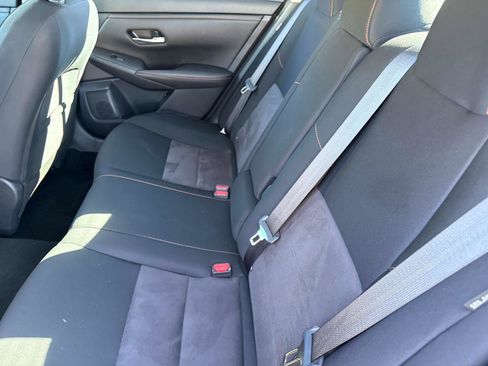 Used 2022 Nissan Sentra SR w/ Electronics Package image 13