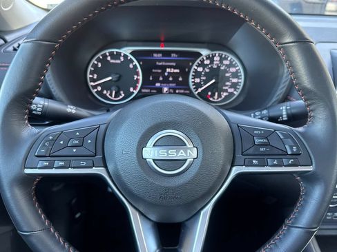 Used 2024 Nissan Sentra SR FWD image 21