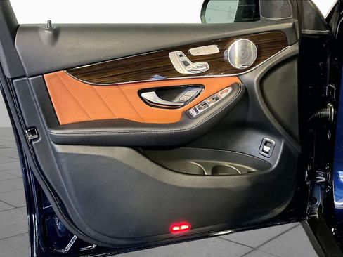 Certified 2021 Mercedes-Benz GLC 300 4MATIC image 22