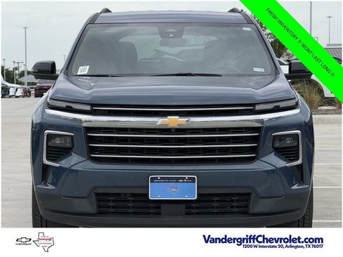 Certified 2024 Chevrolet Traverse LT FWD image 7
