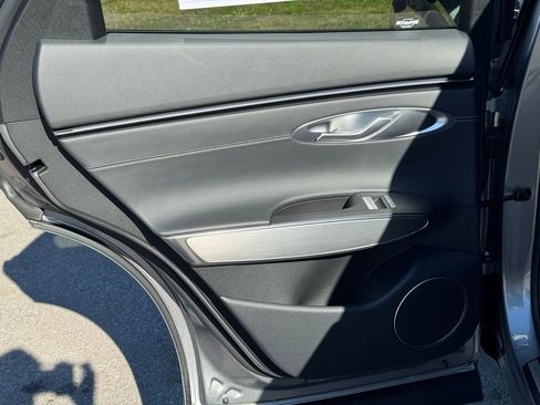 New 2026 Genesis GV70 2.5T Select image 22