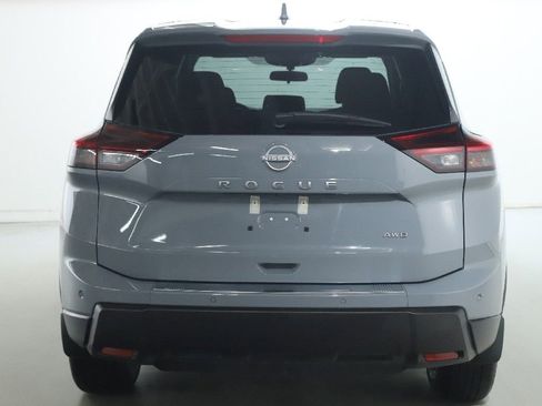 Certified 2026 Nissan Rogue SV w/ Cold Weather Package image 42