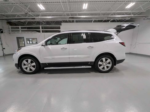 Used 2017 Chevrolet Traverse Premier AWD/4WD image 12