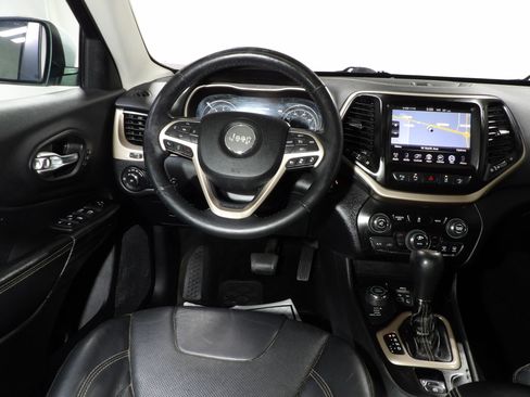 Used 2014 Jeep Cherokee Limited w/ Technology Group AWD/4WD image 12