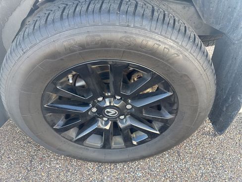 Used 2022 Lexus GX 460 460 w/ Black Line Special Edition image 11