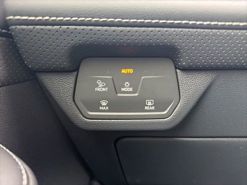 New 2026 Volkswagen Atlas SEL Premium R-Line AWD/4WD image 18