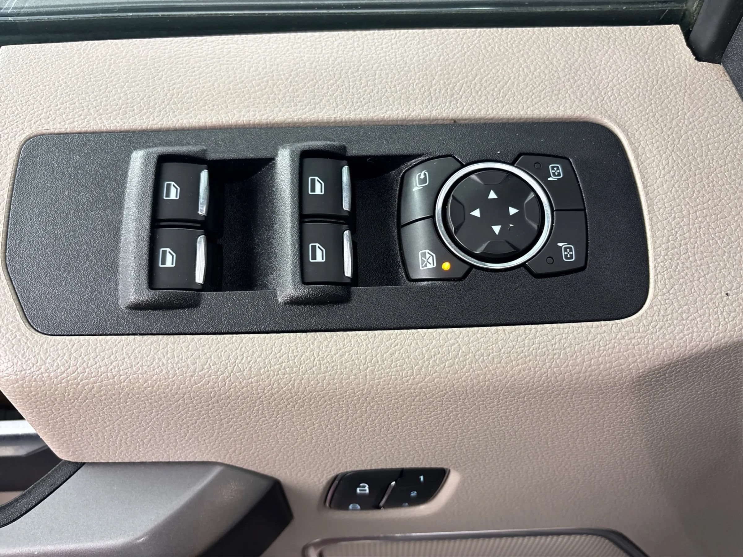 Used 2020 Ford F150 Limited AWD/4WD image 41